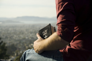 Man_with_Bible